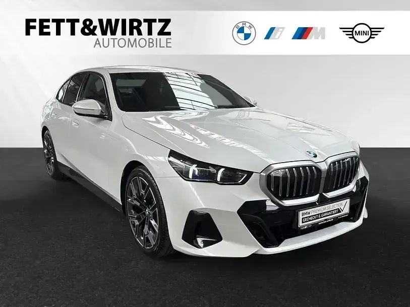 Gebraucht BMW 520 M Sport 208 PS (152 kW) 2025 Limousine