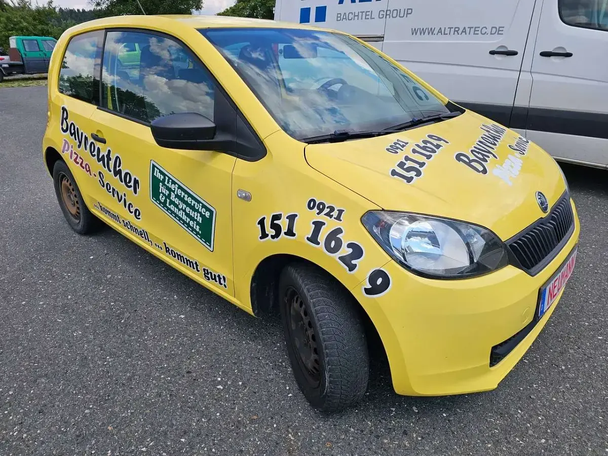 Gebraucht Skoda Citigo Active 60 PS (44 kW) 2013 Sunflower Kleinwagen