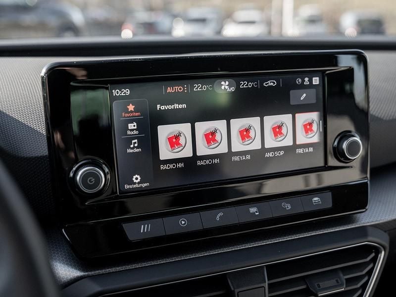 Gebraucht Seat Leon Style 110 PS (80 kW) 2020 Weiss Limousine