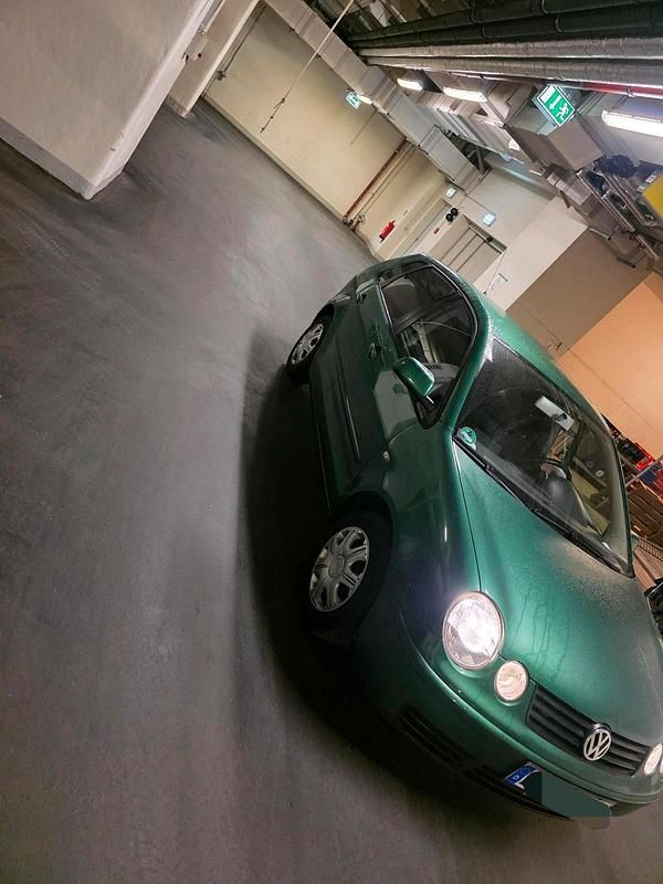 Gebraucht VW Polo 75 PS (55 kW) 2003 Grau Kleinwagen