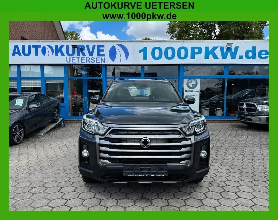 Gebraucht SsangYong Musso 203 PS (149 kW) 2025 Grau SUV