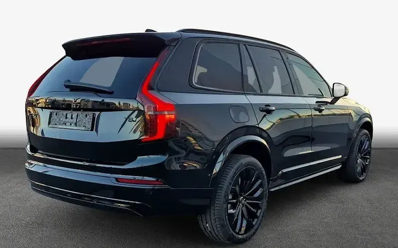 Neu Volvo XC90 Plus 407 PS (299 kW) 2026 Schwarz SUV