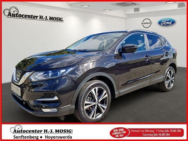 Schwarz schwarz Gebraucht 2018 Nissan Qashqai N-Connecta SUV | 16.995 € (Fairer Preis) - Bild 1/3
