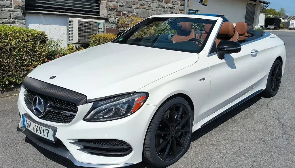 Gebraucht Mercedes C43 AMG AMG 367 PS (269 kW) 2018 Weiß Cabrio
