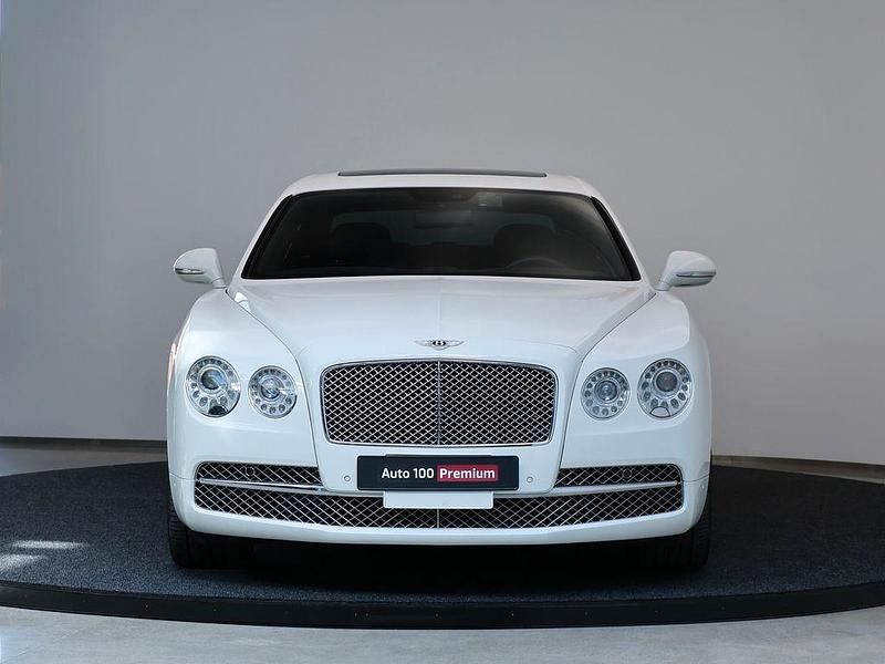 Gebraucht Bentley Continental Flying Spur 625 PS (459 kW) 2013 Weiß Limousine