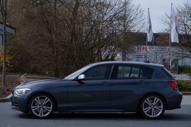 Gebraucht BMW M135 Performance 320 PS (235 kW) 2012 Silber Kleinwagen