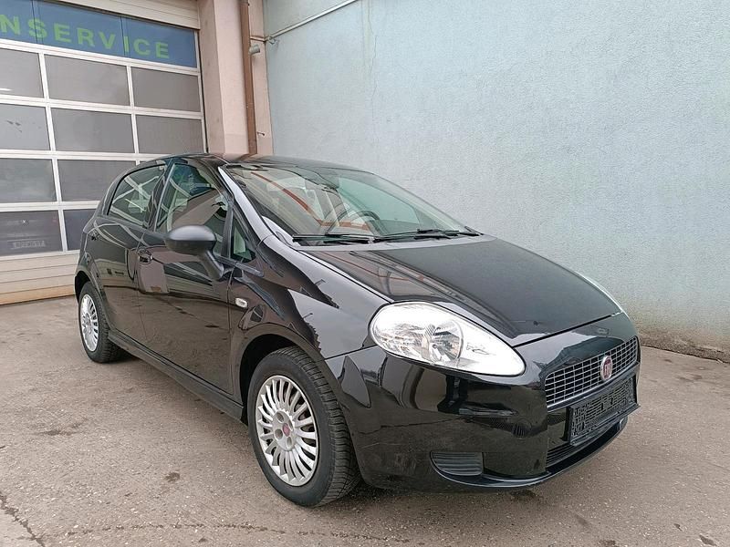 Schwarz Gebraucht 2008 Fiat Punto Limousine | 3.999 € (Teuer) - Bild 1/4