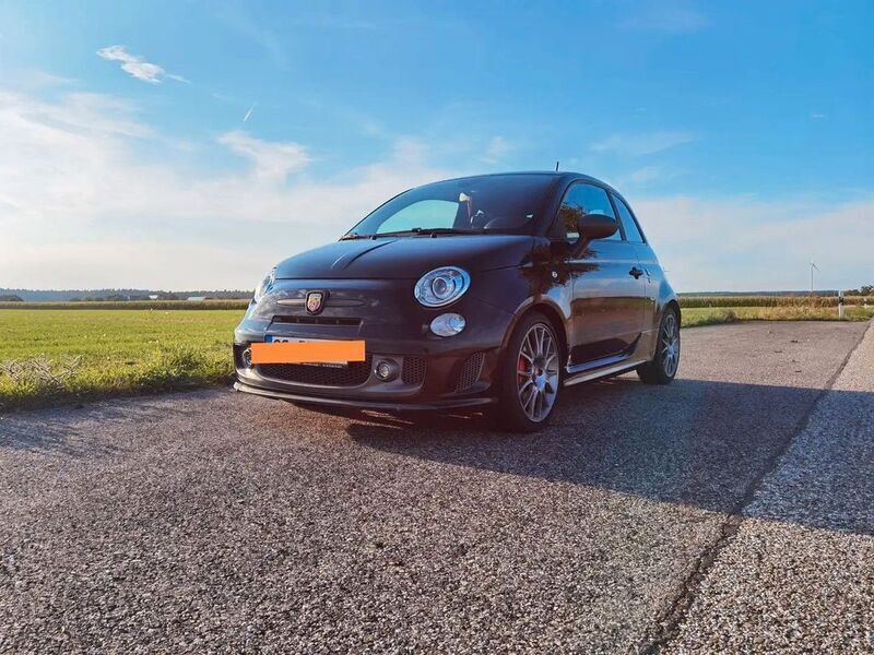 Schwarz Gebraucht 2015 Abarth 595 Competizione Kleinwagen | 14.448 € (Guter Preis) - Bild 1/4