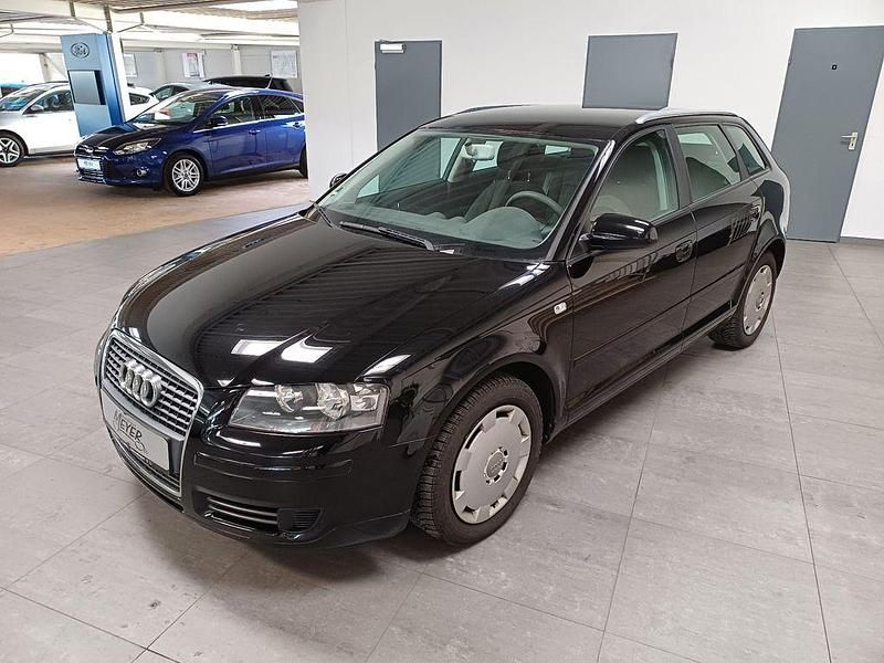 Gebraucht Audi A3 Attraction 102 PS (75 kW) 2009 Schwarz Kleinwagen