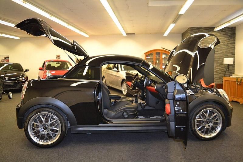 Schwarz Gebraucht 2014 Mini Cooper S Coupé Coupé | 9.998 € (Fairer Preis) - Bild 1/4