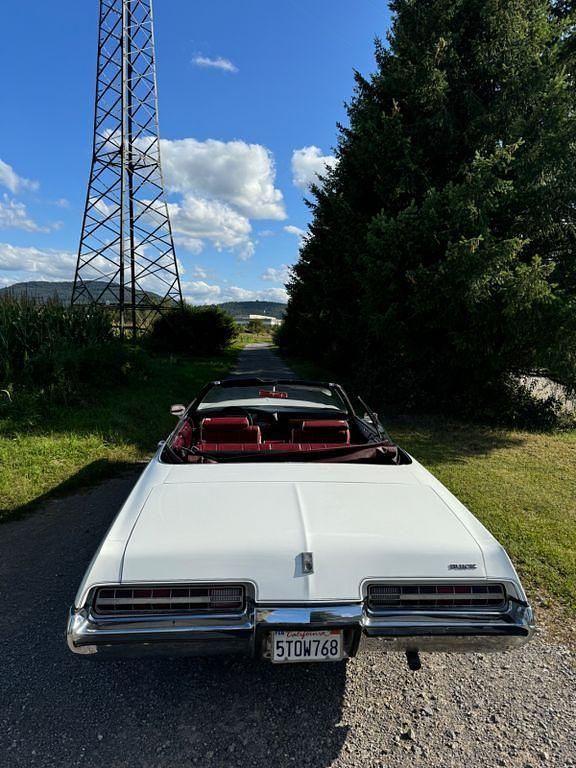 Brugt Buick Centurion 375 HK (275 kW) 1973 Hvid Cabriolet