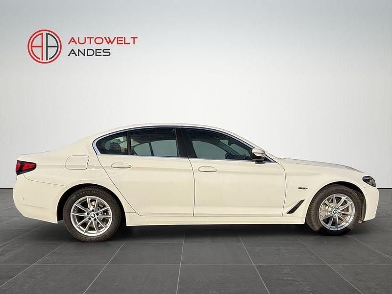 Gebraucht BMW 530 292 PS (214 kW) 2022 Weiß Limousine