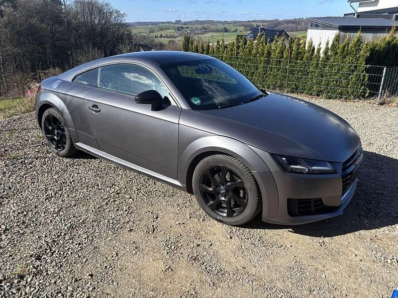 Gebraucht Audi TT 184 PS (135 kW) 2014 Weiß Coupé