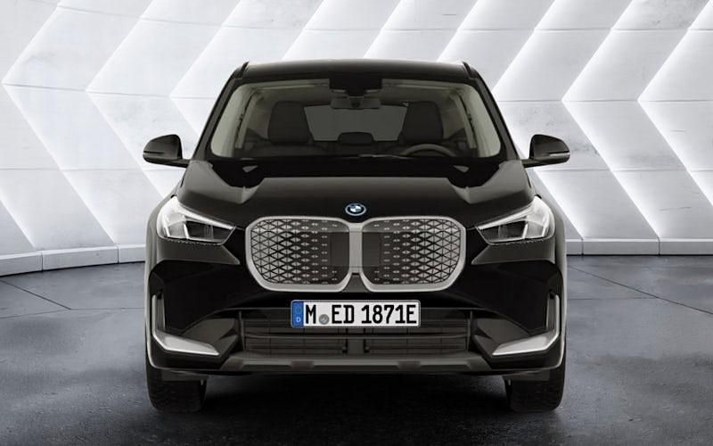 Neu BMW iX1 150 kW (204 PS) 2026 Schwarz SUV