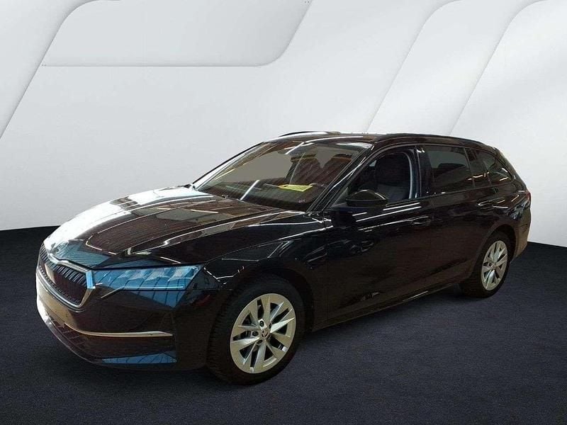 Schwarz Gebraucht 2024 Skoda Octavia Selection Kombi | 24.885 € (Superpreis) - Bild 1/2