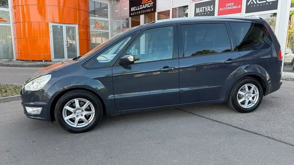 Gebraucht Ford Galaxy Trend 163 PS (119 kW) 2012 Blau Van / Kleinbus