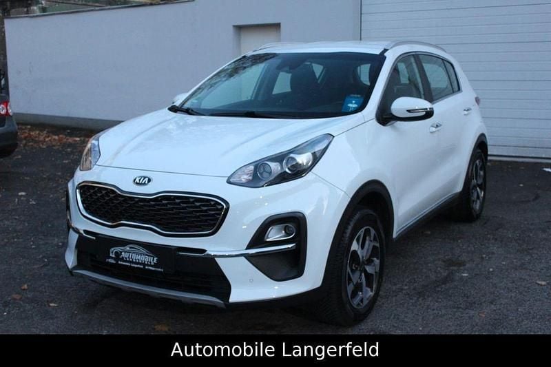 Weiß Gebraucht 2021 Kia Sportage Vision SUV | 18.490 € (Superpreis) - Bild 1/4