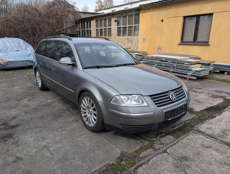Gebraucht VW Passat 131 PS (96 kW) 2002 Grau Kombi