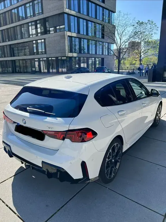 Gebraucht BMW 120 Performance 170 PS (125 kW) 2025 Weiß Kleinwagen