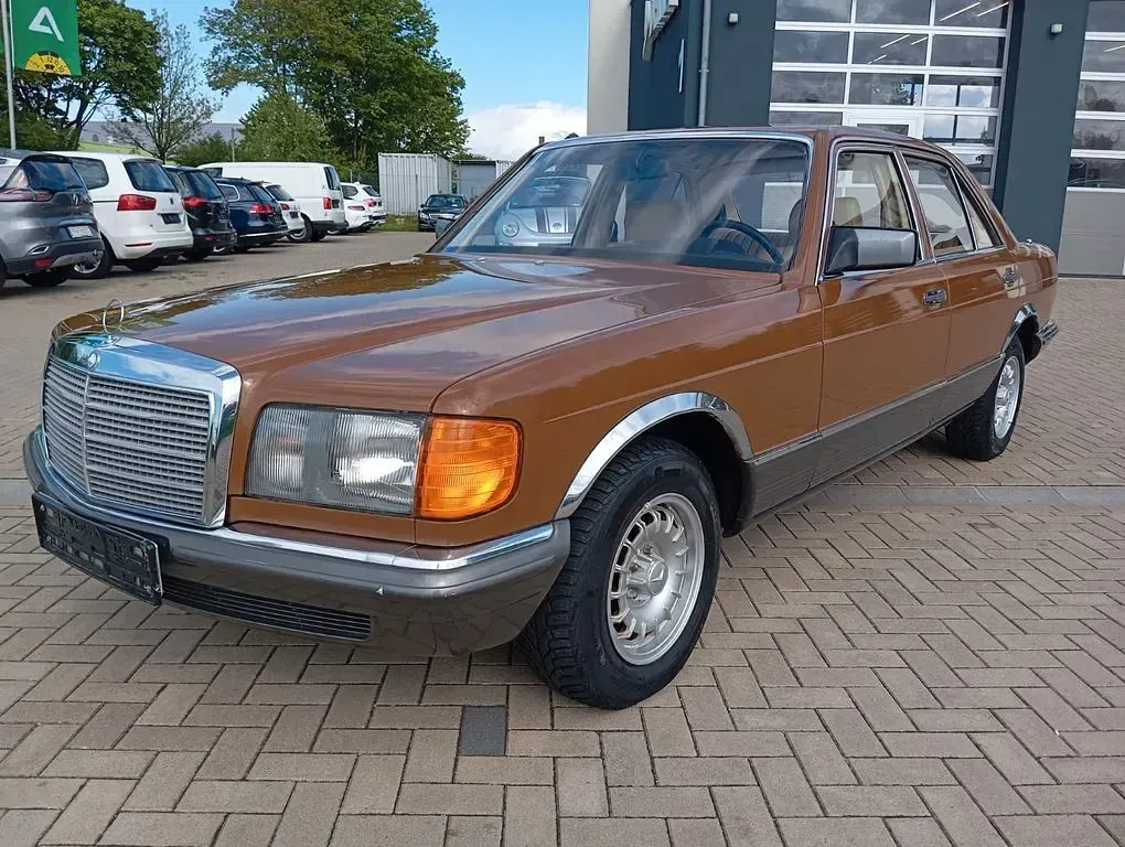 Gebraucht Mercedes S280 156 PS (114 kW) 1981 Braun Limousine