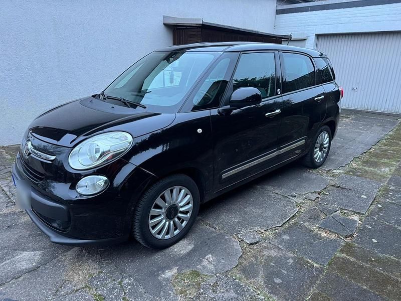 Gebraucht Fiat 500L 105 PS (77 kW) 2013 Schwarz Van / Kleinbus