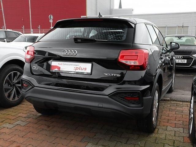 Gebraucht Audi Q2 Comfort 110 PS (80 kW) 2022 Brillantschwarz SUV