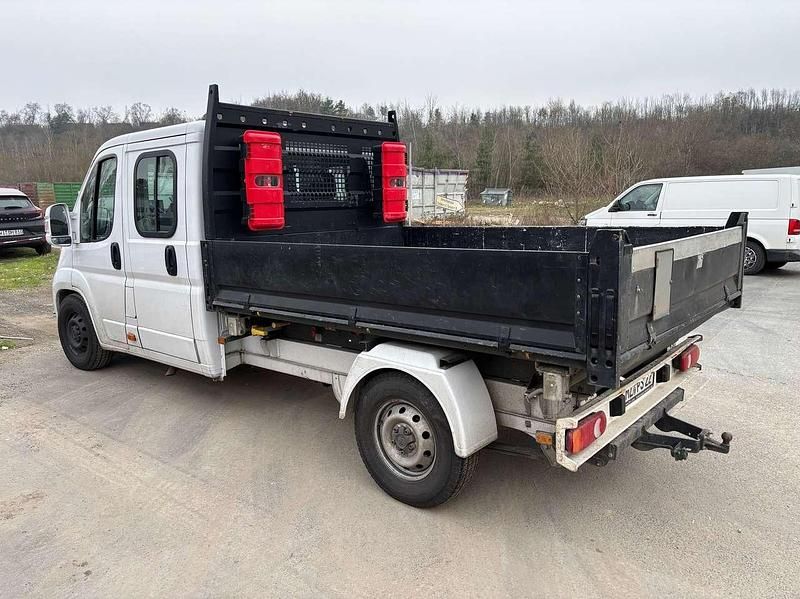 Gebraucht Fiat Ducato 160 PS (117 kW) 2021 Esterno weiss Van