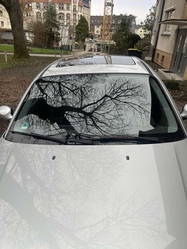 Gebraucht BMW 116 122 PS (89 kW) 2009 Grau Kleinwagen