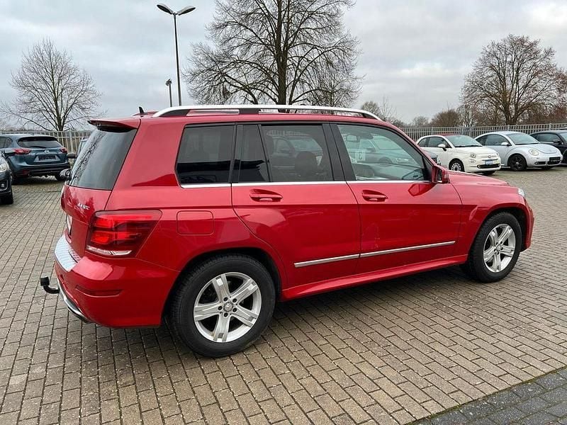 Gebraucht Mercedes GLK220 170 PS (125 kW) 2015 Rot SUV
