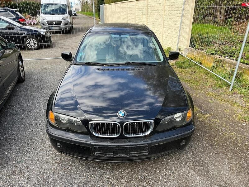 Gebraucht BMW 316 116 PS (85 kW) 2002 Schwarz Limousine