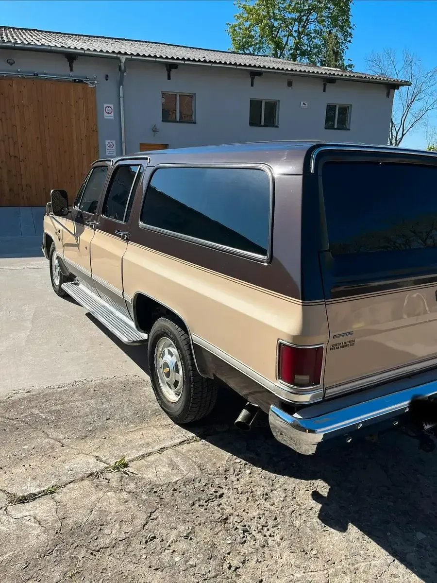 Gebraucht Chevrolet Suburban 230 PS (169 kW) 1987 SUV