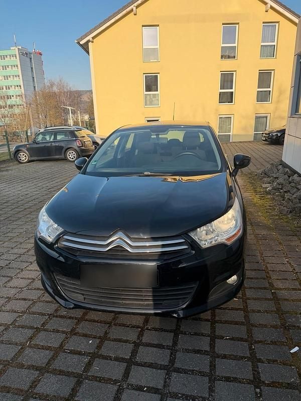 Gebraucht Citroën C4 95 PS (69 kW) 2011 Schwarz Limousine
