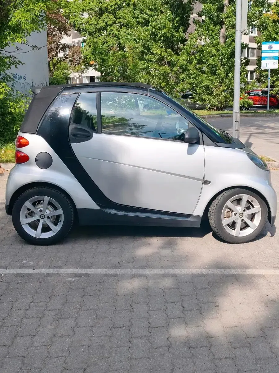 Gebraucht Smart ForTwo Cabrio 61 PS (44 kW) 2007 Silber Cabrio