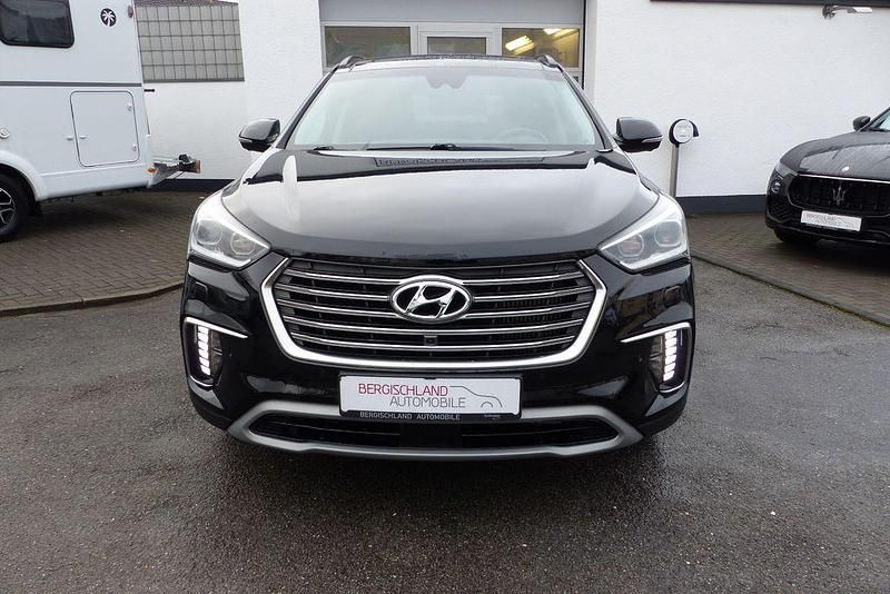 Gebraucht Hyundai Grand Santa Fe Premium 200 PS (147 kW) 2016 Schwarz SUV