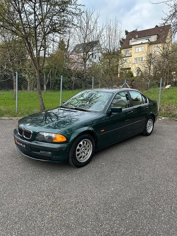 Gebraucht BMW 320 150 PS (110 kW) 1998 Grün Limousine