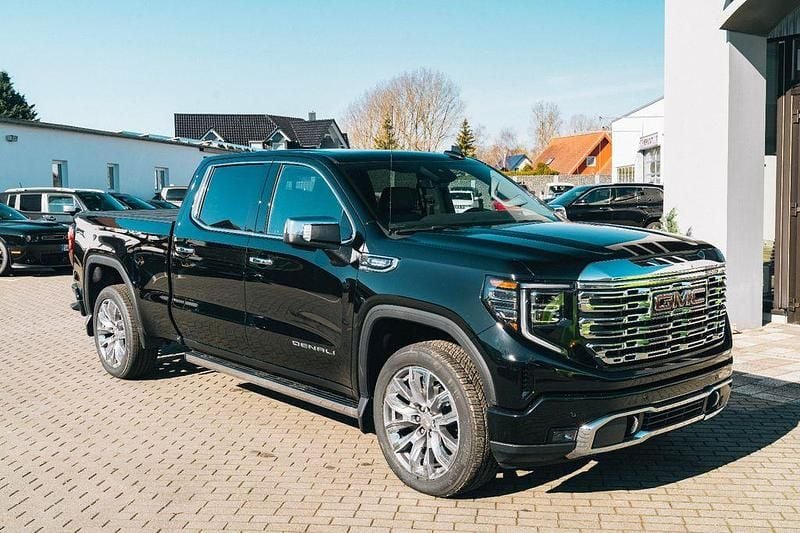 Schwarz Neu 2025 GMC Sierra SUV | 86.870 € (Fairer Preis) - Bild 1/4