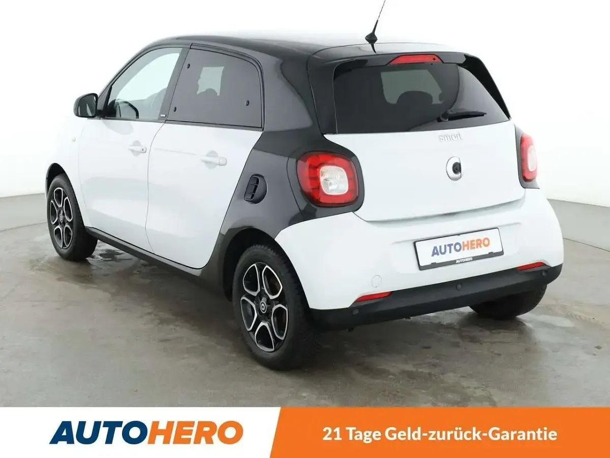 Occasion Smart ForFour Basis 90 ch (66 kW) 2017 Blanc Citadine