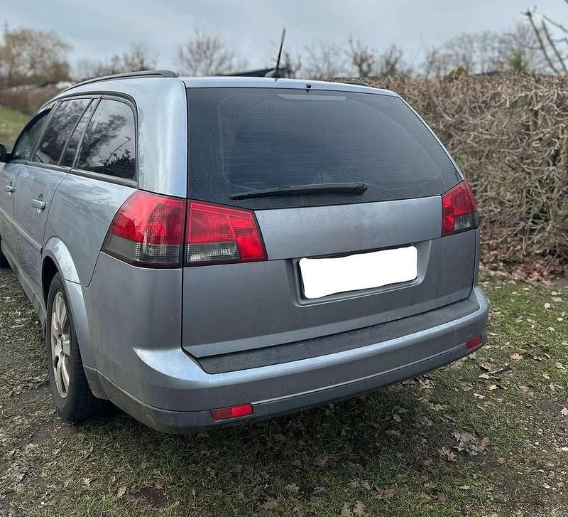 Gebraucht Opel Vectra 155 PS (114 kW) 2005 Silber Kombi