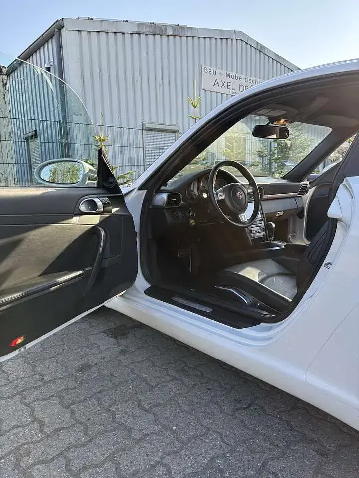 Gebraucht Porsche 911 Carrera S 355 PS (261 kW) 2006 Weiß Coupé