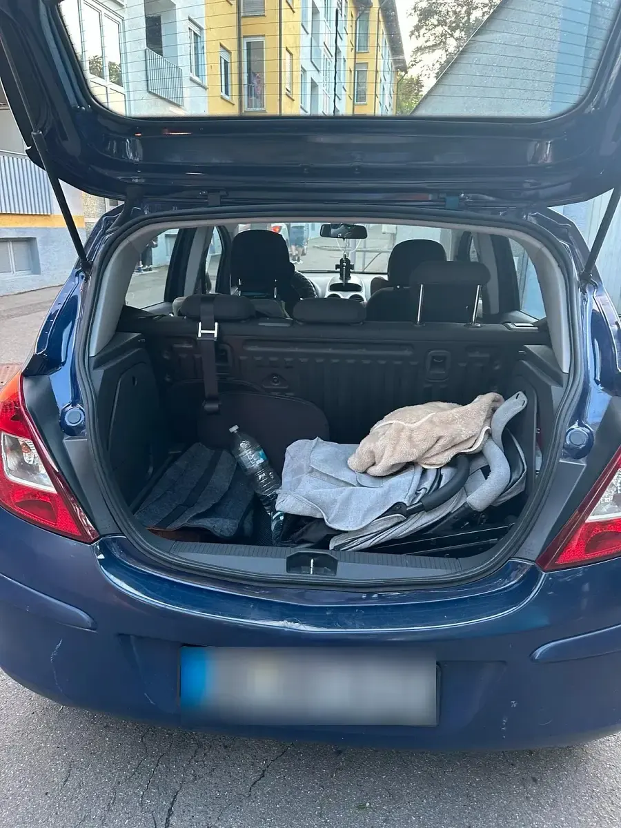 Gebraucht Opel Corsa 81 PS (59 kW) 2008 Blau Kleinwagen