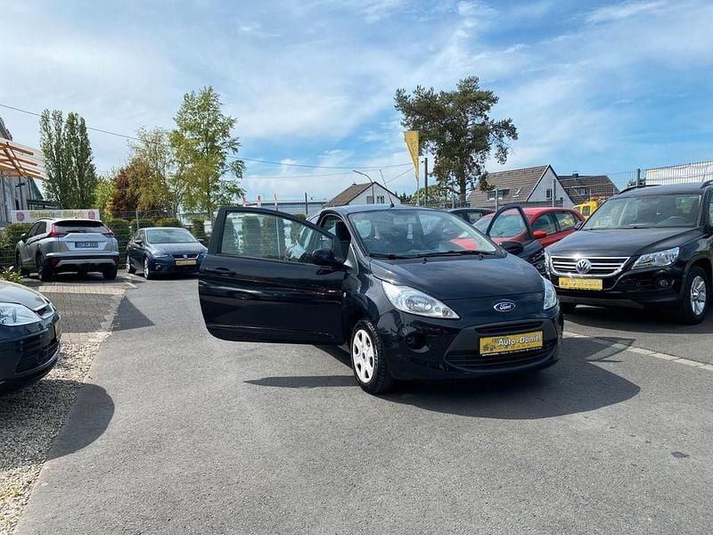 Second-hand Ford Ka 69 CP (50 kW) 2013 Negru Hatchback
