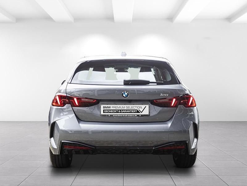 Gebraucht BMW 120 Shadowline 170 PS (125 kW) 2024 Metallic Kleinwagen