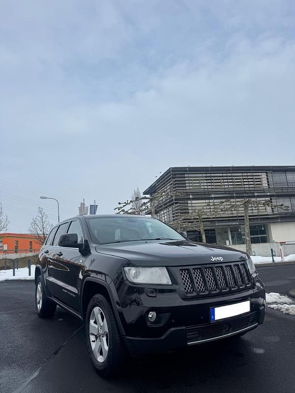 Gebraucht Jeep Grand Cherokee Limited 241 PS (177 kW) 2013 Schwarz SUV