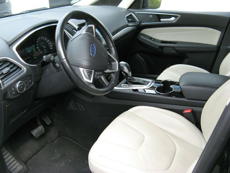 Gebraucht Ford S-MAX Premium 150 PS (110 kW) 2017 Schwarz metallic Van / Kleinbus