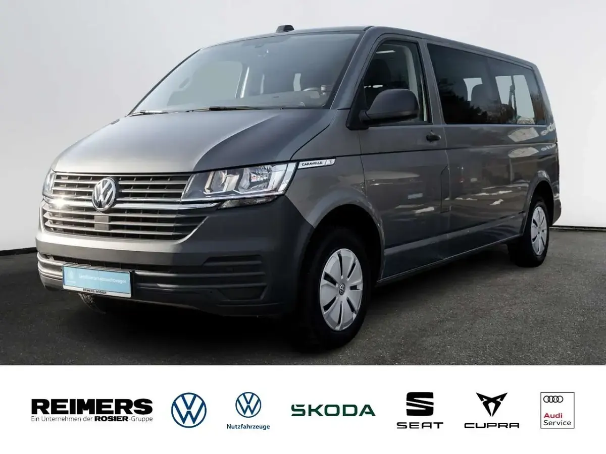 Gebraucht VW Caravelle Trendline 110 PS (80 kW) 2024 Van