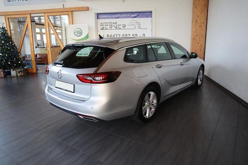 Gebraucht Opel Insignia 174 PS (127 kW) 2022 Silber Kombi