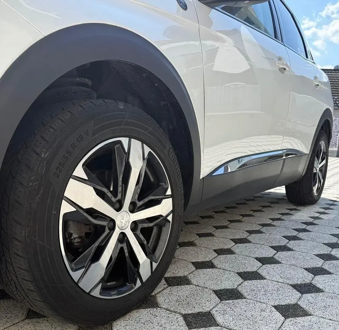 Gebraucht Peugeot 3008 Crossway 180 PS (132 kW) 2019 Weiß SUV