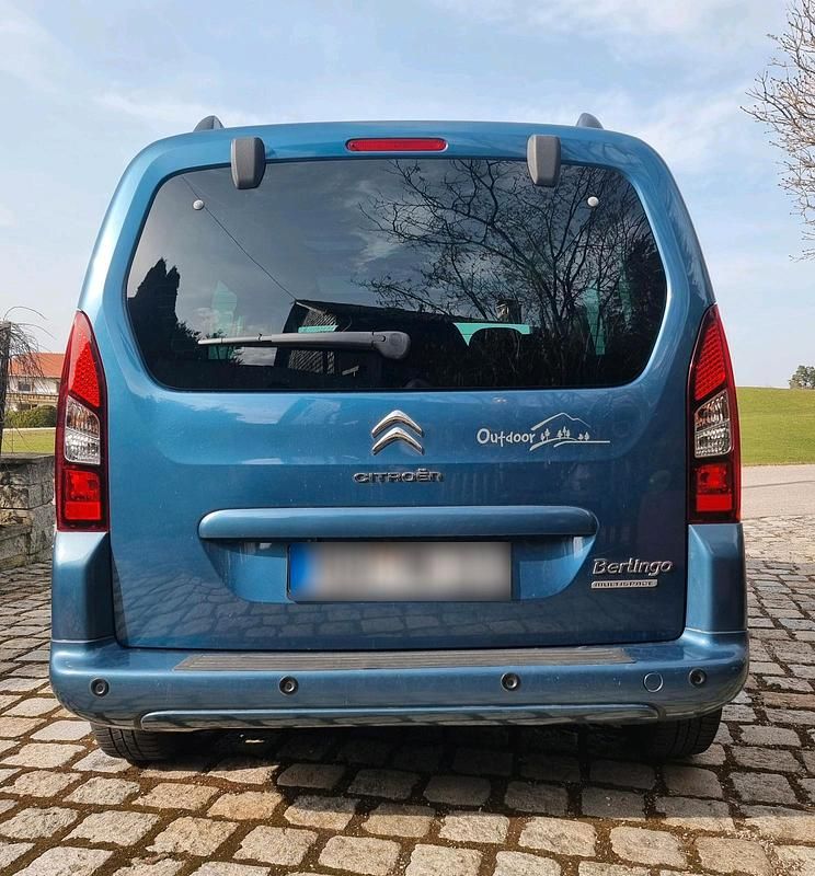 Gebraucht Citroën Berlingo 99 PS (72 kW) 2017 Blau Van / Kleinbus