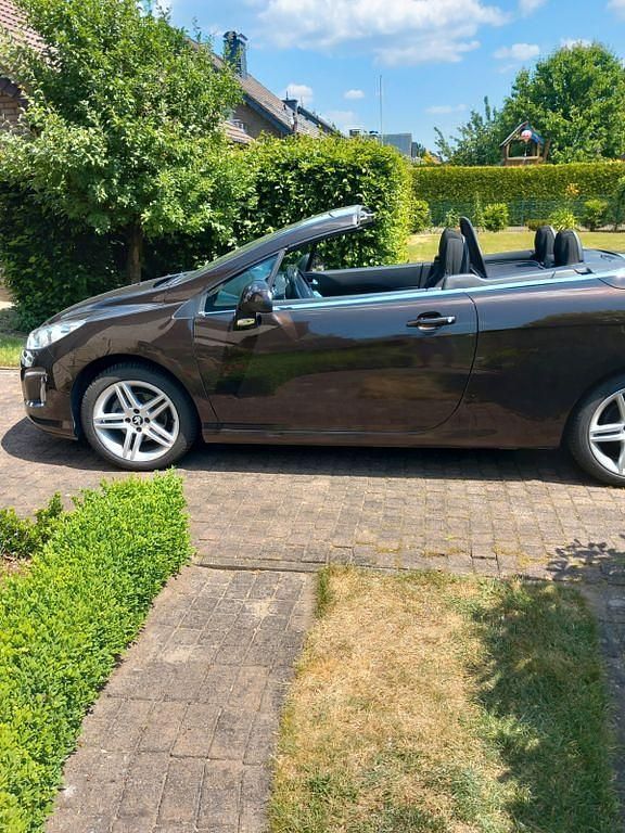 Gebraucht Peugeot 308 CC Active 120 PS (88 kW) 2011 Braun Cabrio