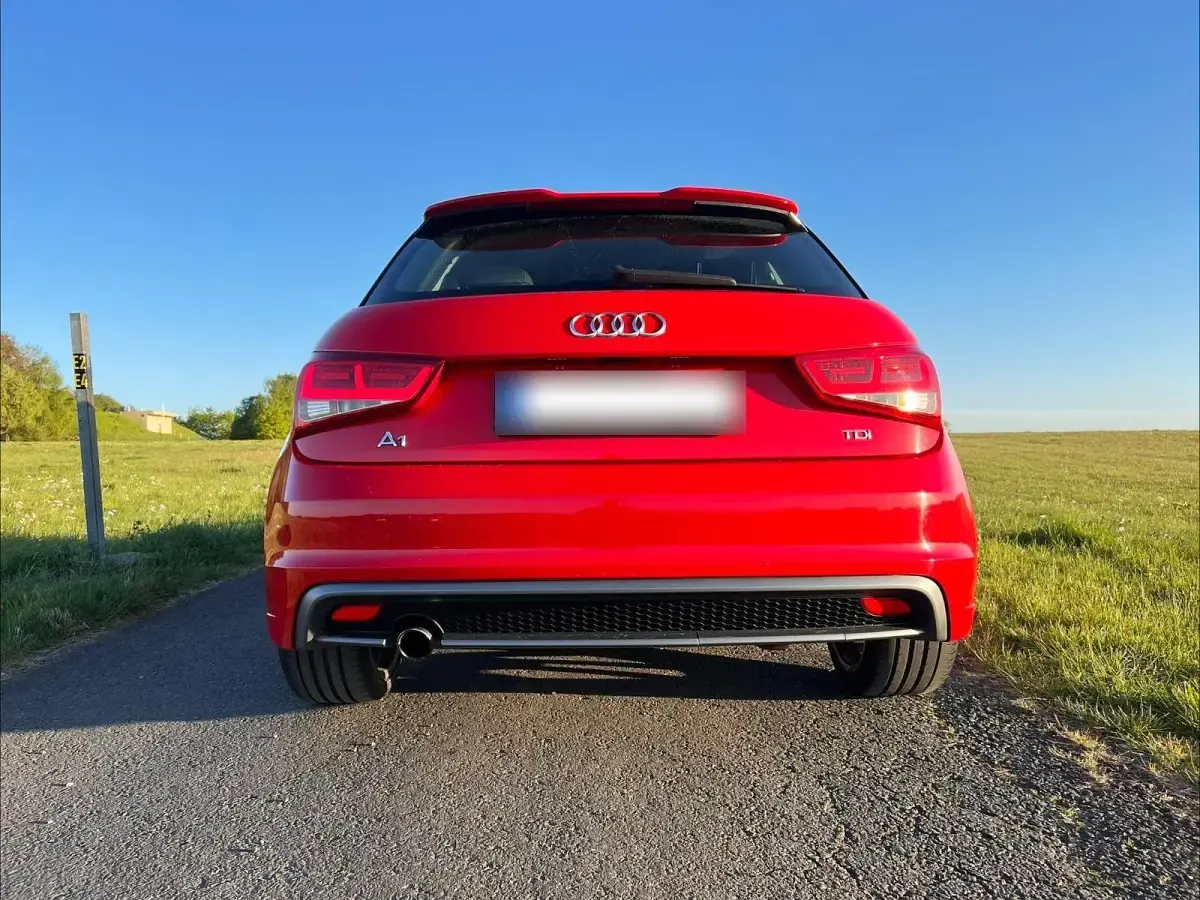Gebraucht Audi A1 S-Line 90 PS (66 kW) 2014 Rot Kleinwagen
